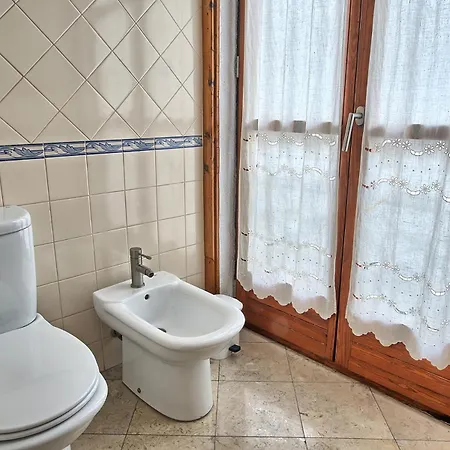 Myplacelisbon - Cais De Alfama *